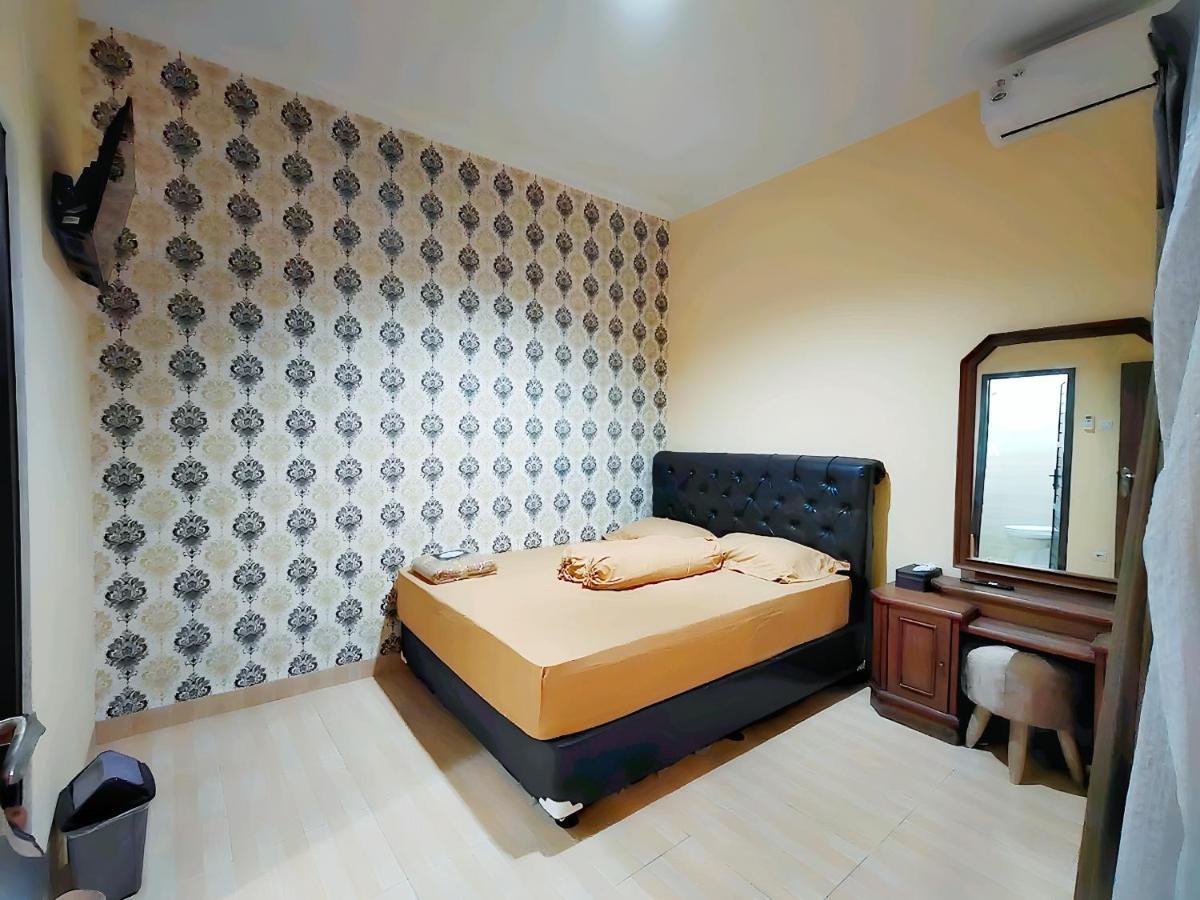 De Patuk Homestay Γιογκιακάρτα Εξωτερικό φωτογραφία